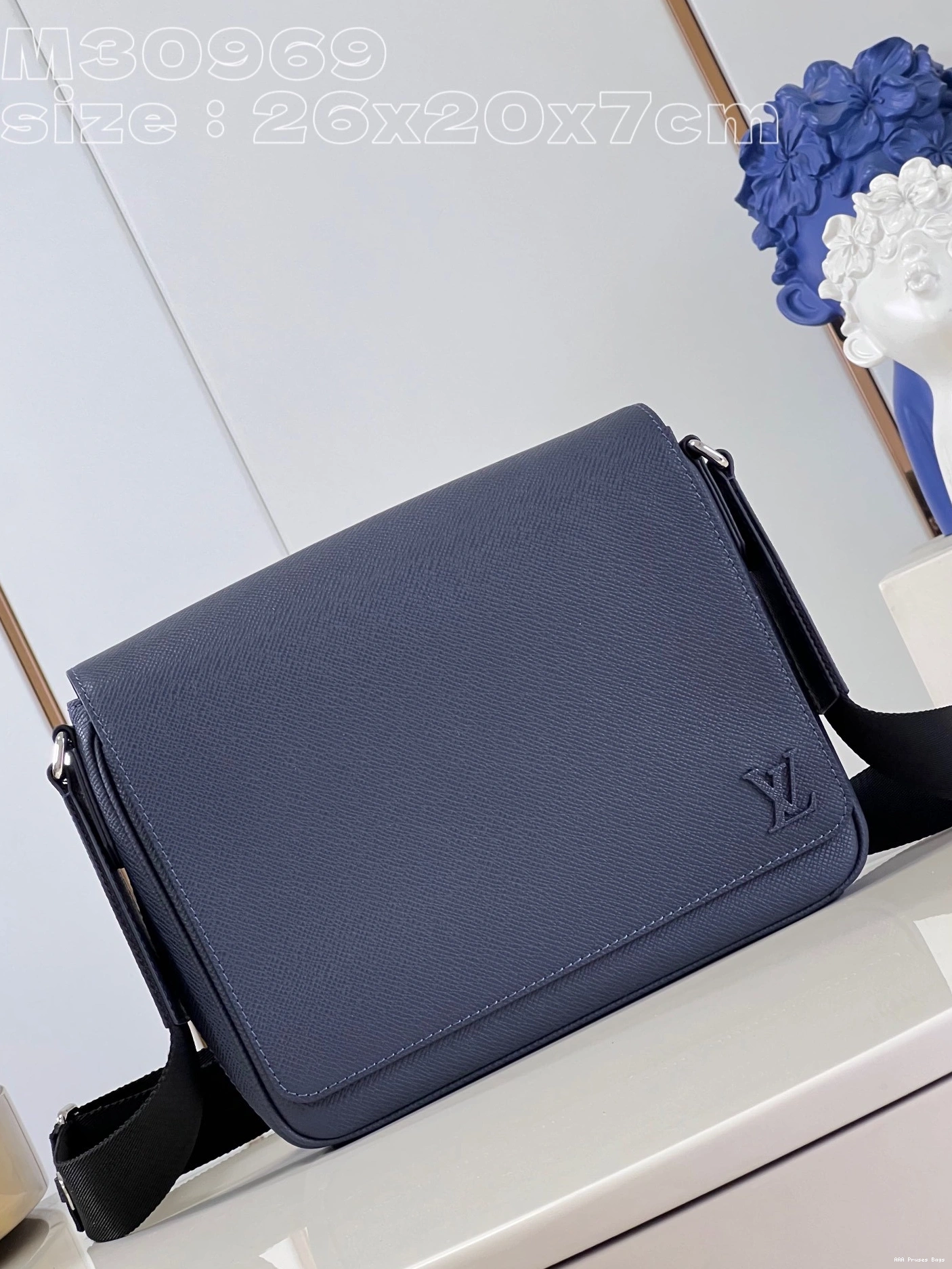 AAA Pruses Bags PM LOUIS VUITTON DISTRICT 0714